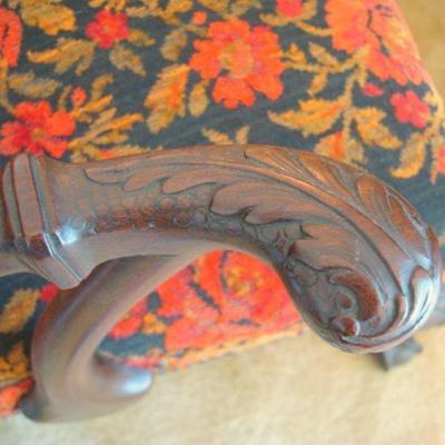 L106 - Double Wide Claw Foot Arm Chair with Bold Floral Print 
