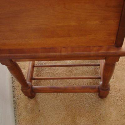 L109 - Vintage 2 Tier End Table 