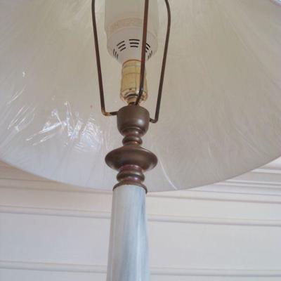 L121 - White Marble Stone Table Lamp 