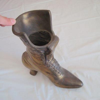 L125 - Heavy Metal Antique Womens Lace Up Boot