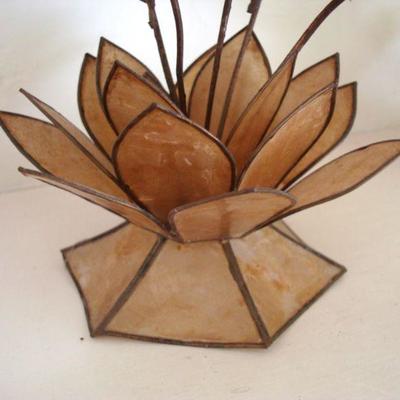 L129 - Vintage Glass Floral Bouquets