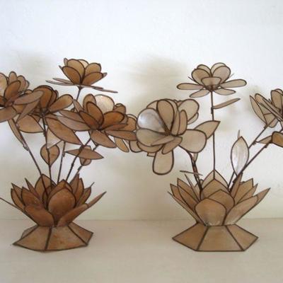 L129 - Vintage Glass Floral Bouquets