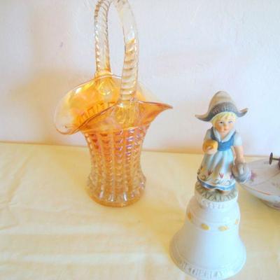 bd1 L108 - Mixed Lot of Ceramics and Glass Items