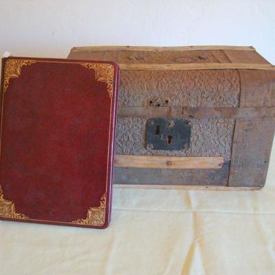 bd1 L113 - Antique Hand Made Chest Trunk with Cowhide Journal 