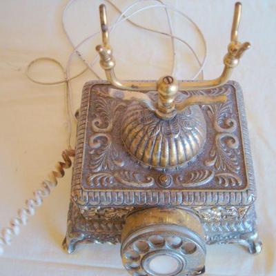 bd1 L117 - Antique Looking Candle Stick Telephone