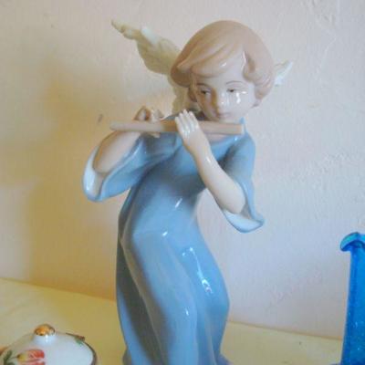 bd1 L121 - Oddball Lot of Glass and Ceramic items