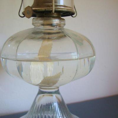 bd1 L122 - Clear Oil Kerosene Lamp