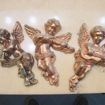 bd1 L127 - Trio of Small Metal Cherubs Playing Music