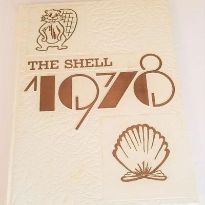 Lot #54  1978 St. James Major High School Yearbook (New Orleans)
