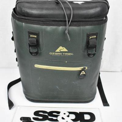 Ozark Trail Premium 20 Can Backpack Cooler, Green. Zipper Issues