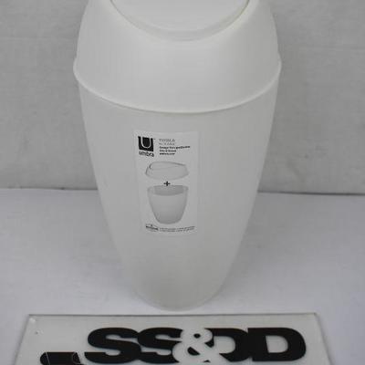 Umbra Twirla Trash Can, 2 Gallon (9L) Capacity White - New