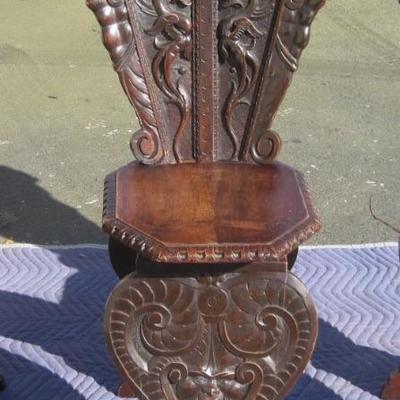  18th Century Italian Walnut Sgabello Hall Chair