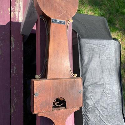 New Haven Clock Co.  Banjo Clock