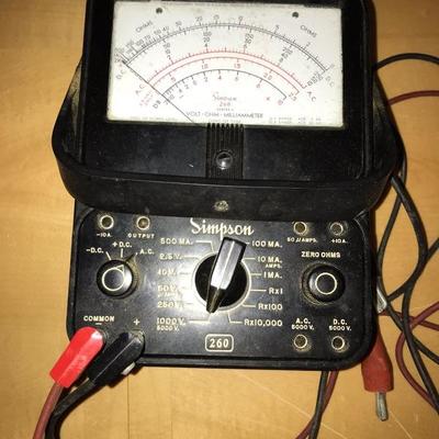 Simpson 260 Volt Ohm Milliammeter
