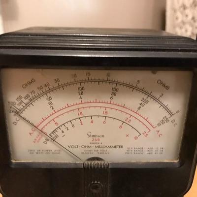 Simpson 260 Volt Ohm Milliammeter