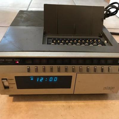  Vintage RCA Home Entertainment Device 