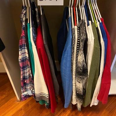 Lot #287 Lot of ladies sweaters 