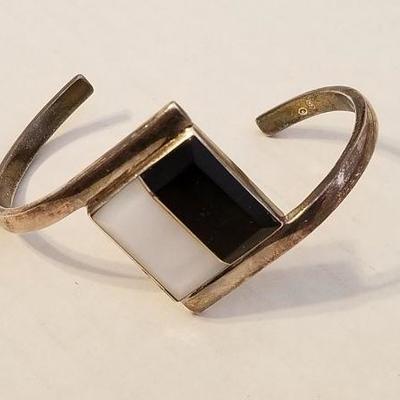 Bangle cuff bracelet