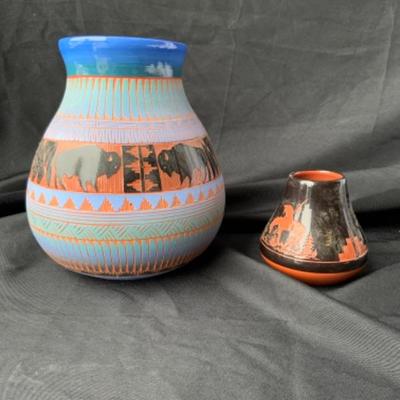 Navajo Pottery Lot 2005
