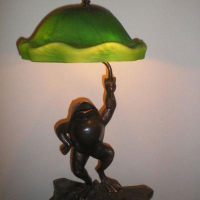 Frog under Lily Pad Lamp