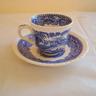 B2 106 - 6 Pc. Blue & White Porcelain Set - 1 Cup & 5 Saucers