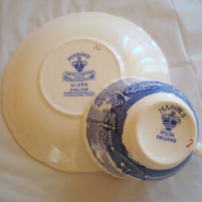 B2 106 - 6 Pc. Blue & White Porcelain Set - 1 Cup & 5 Saucers