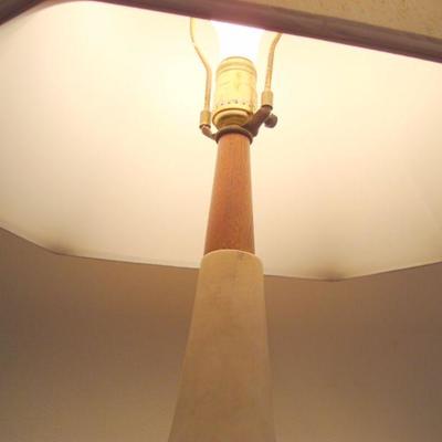 B2 111 - Great Looking Mid Century Modern Lamp with Shade 29 1/2" tall