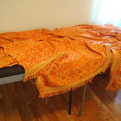 B2 118 - Large Orange Vintage Bed Spread - King ?