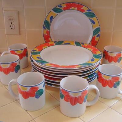 K102 - International Brand Dishware 
