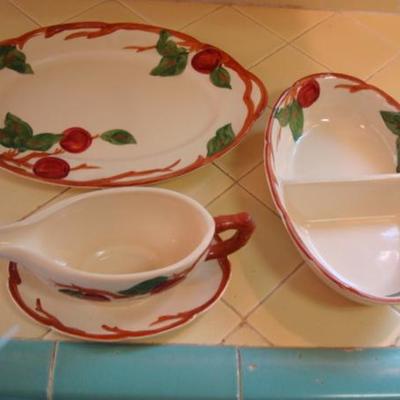 K103 - Franciscan Apple 3 Pc. Serving Lot