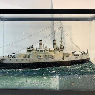Complete model ship USS Oregon military battleship
