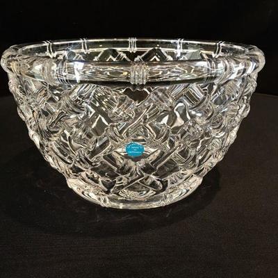 Tiffany & Co large crystal bowl in woven bamboo pattern. Perfect condition. Item #20