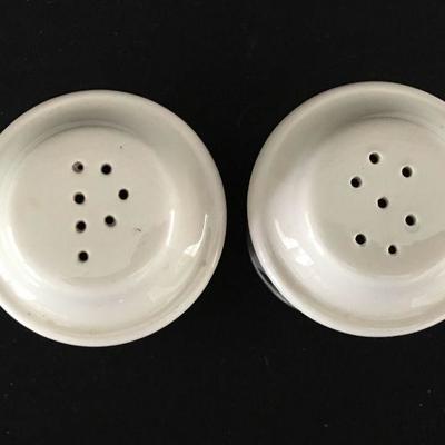 Pipestone Hall salt and pepper shakers. Mimbrenos collection. Great condition. Item#27