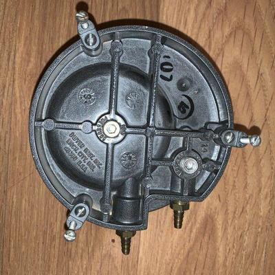 Dwyer Magnehelic Gage