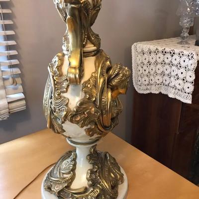 Beautiful Italian Gold Gilt Table Lamp