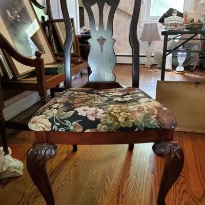 Up Lot 46: Chair