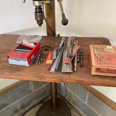 Lot # 243 Craftsman 150 Drill press 