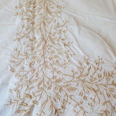 White Embroidered Duvet Cover (Queen)