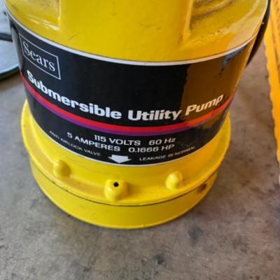 Lot # 263 Sears Submersible Utiliity Pump 