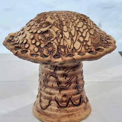 Hand-made Clay Mushroom Toad House