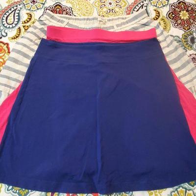 3 Pairs of Womens Skirts (Size: M/L)