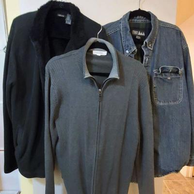 3 Mens Zip-up Sweaters (Size: XL/XXL)