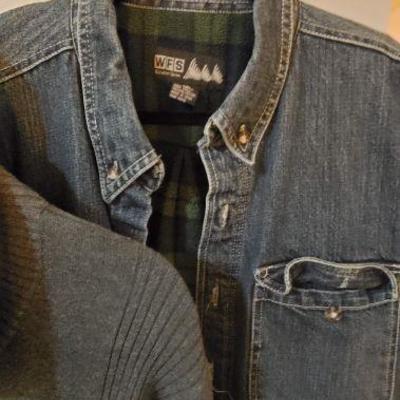 3 Mens Zip-up Sweaters (Size: XL/XXL)