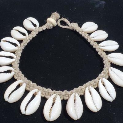 Hemp Choker with Shells