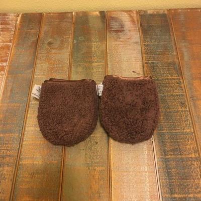 4 Microfiber Hand Mitts for Body Treatment