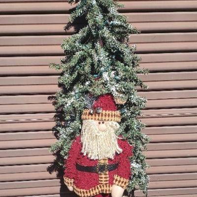 Santa Christmas Tree
