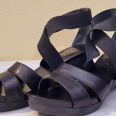 Ralph Lauren Womens Wedge Shoe Size 7 1/2