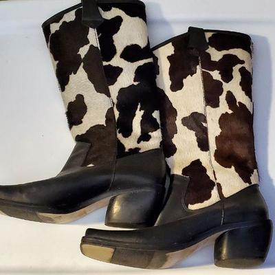 Wichita Cow Hide/Leather Boots Size 8