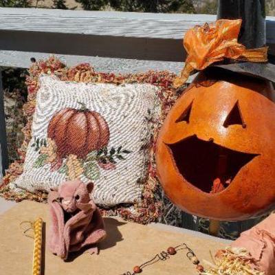 8 pcs Pumpkin Head/Fall Decor Collection