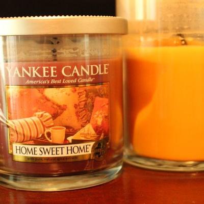 Lot 15: Group of (5) Used Yankeeâ„¢ and Other Assorted SPICE Theme Candles